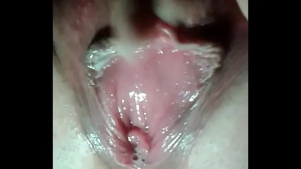 Wet pussy closeup soloمقاطع فيديو رائعة جديدة