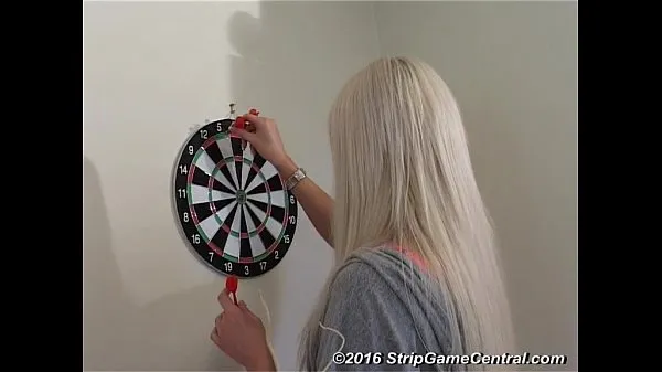 Nieuwe Charlie & Tearry play Strip Darts coole video's