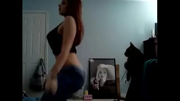 Nová Millie Acera Twerking my ass while playing with my pussy skvělá videa
