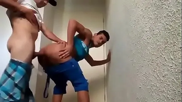 Νέα Tio hétero comendo o sobrinho safado ωραία βίντεο