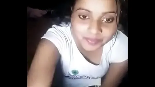 Nouvelles Desi fille montrer sa chatte et gros seins vidéos sympas