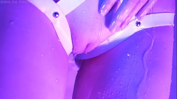 Новые Оргазм в ванной Sia Siberia классные видео