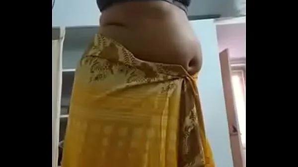 Novos Swathi naidu trocando de saree e se preparando para a filmagem de um curta-metragem romântico vídeos legais