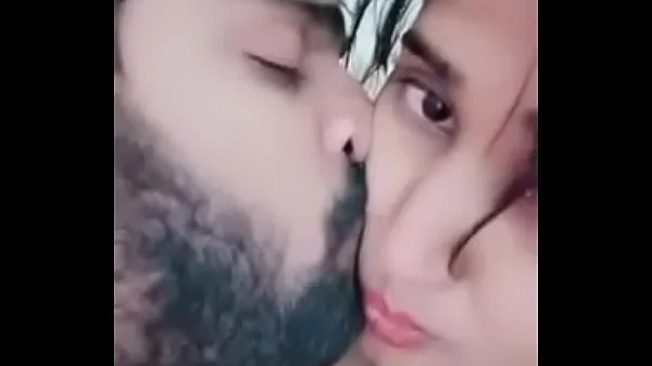 Nuevos Swathi naidu romance en la cama con su novio vídeos interesantes