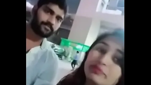 Nuevos Swathi naidu en la carretera con su novio vídeos interesantes