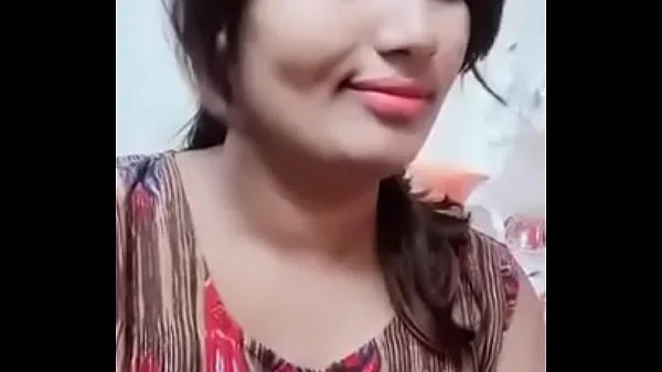 نئے Swathi naidu romantic seducing and singing song زبردست ویڈیوز