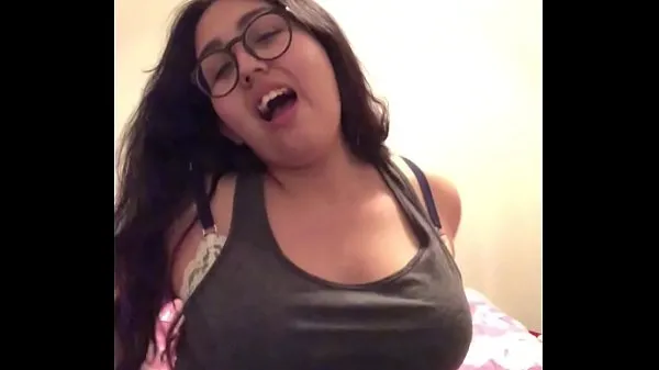 Cute pregnant Mexican, masturbatingمقاطع فيديو رائعة جديدة