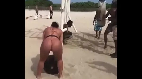 New training on the beach cool Videos