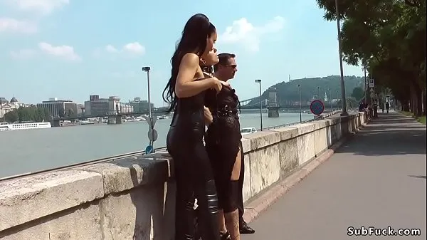 Nouvelles Esclave déshonoré par le fleuve Budapest vidéos sympas