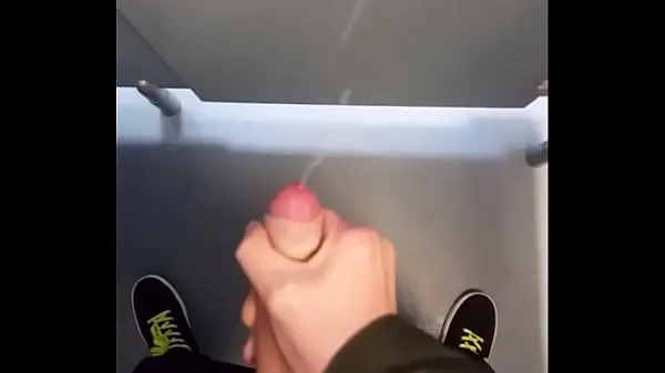 Nová Teen with big dick caught cumming in public stall skvělá videa