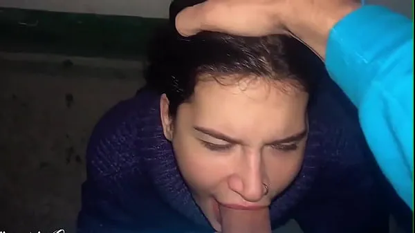 Rude Guy Hard Fuck Girl Throat And Cumshot - Public Video thú vị mới