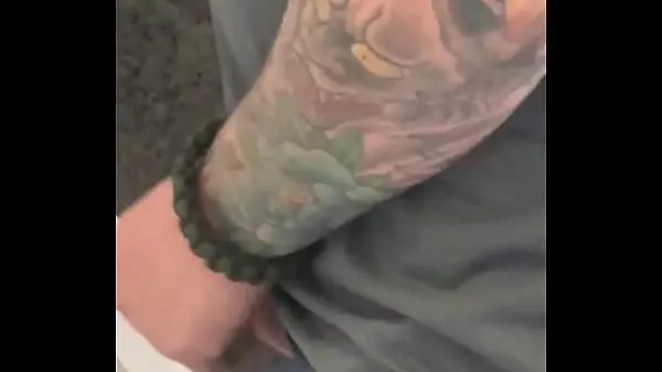 Nuovi Bomba tatuata fantastici video