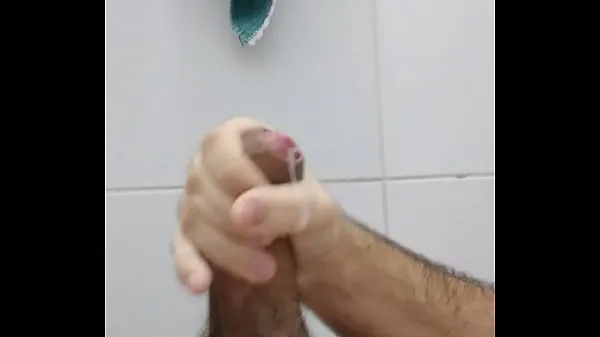 Nové Bear Jacking Off in the Bathroom skvelé videá