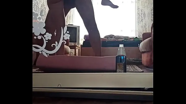New Kazakh couple makes home video cool Videos