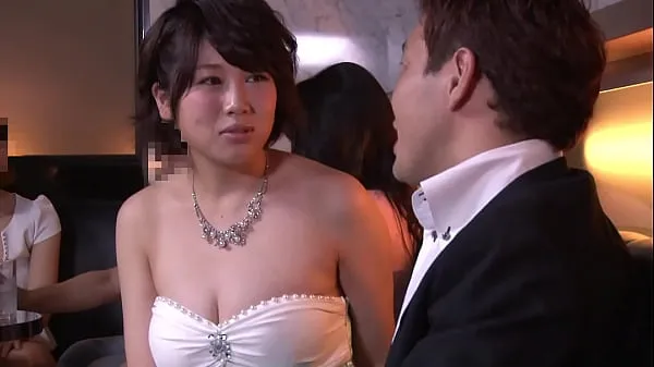 New Keep an eye on the exposed chest of the hostess and stare. She makes eye contact and smiles to me. Japanese amateur homemade porn. No2 Part 2 cool Videos