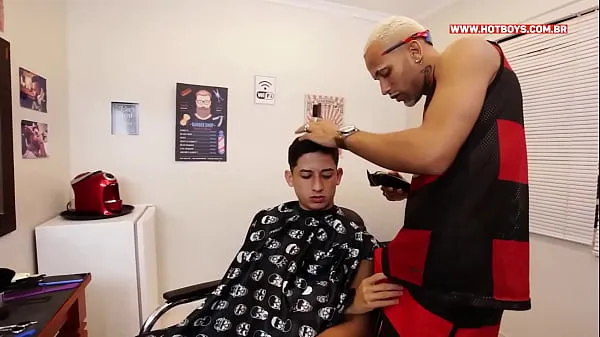 Neue Barber hat es mir mit Haargel in den Arsch gestecktcoole Videos