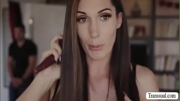 Stepson bangs the ass of her trans stepmom Video keren baru