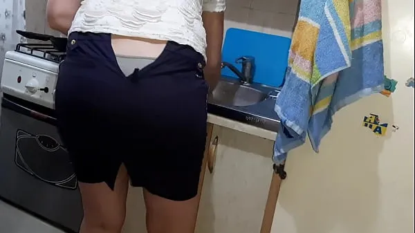 New While my step mother was washing the dishes, I masturbated my pussy - Lesbian Illusion Girls cool Videos