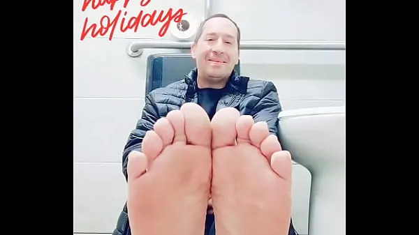 Nuevos BIGGBUTT2XL'S SHOWS HIS FEET AT ROYAL FARMS STORE DEPTFORD NEW JERSEY (CHECK MY PROFILE TO MEET vídeos interesantes