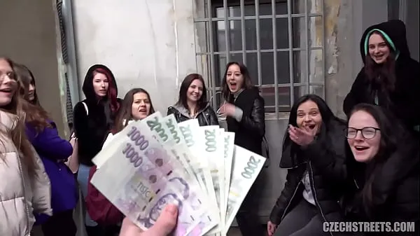 Neue CzechStreets - Junge Studentin Nathalia fickt für Geldcoole Videos