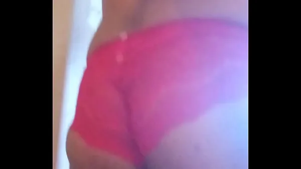 Girlfriends red pantiesمقاطع فيديو رائعة جديدة