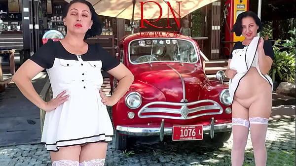 نئے Double Regina Noir. A pretty lady in a short dress shows a striptease. Pussy and ass زبردست ویڈیوز