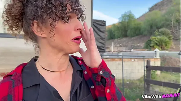 Novi Crying Jewish Ranch Wife Takes Neighbor Boy's Virginity kul videoposnetki