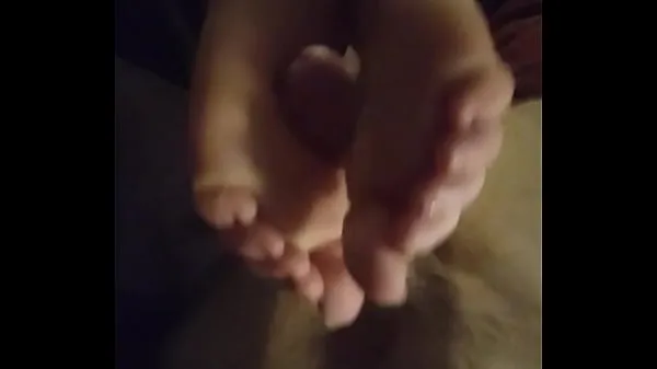 Uutta Nice FJ with cumshot on soles siistiä videota